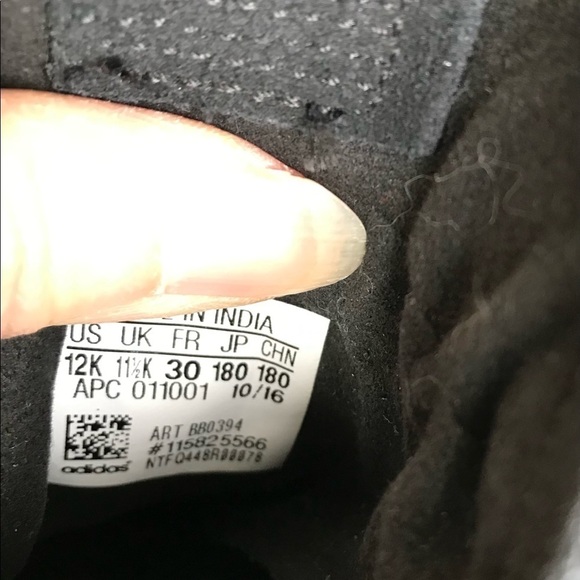 Sz12 kids Adidas 3 stripe Tubular Invader strap triple black GUC basketball - Picture 14 of 16